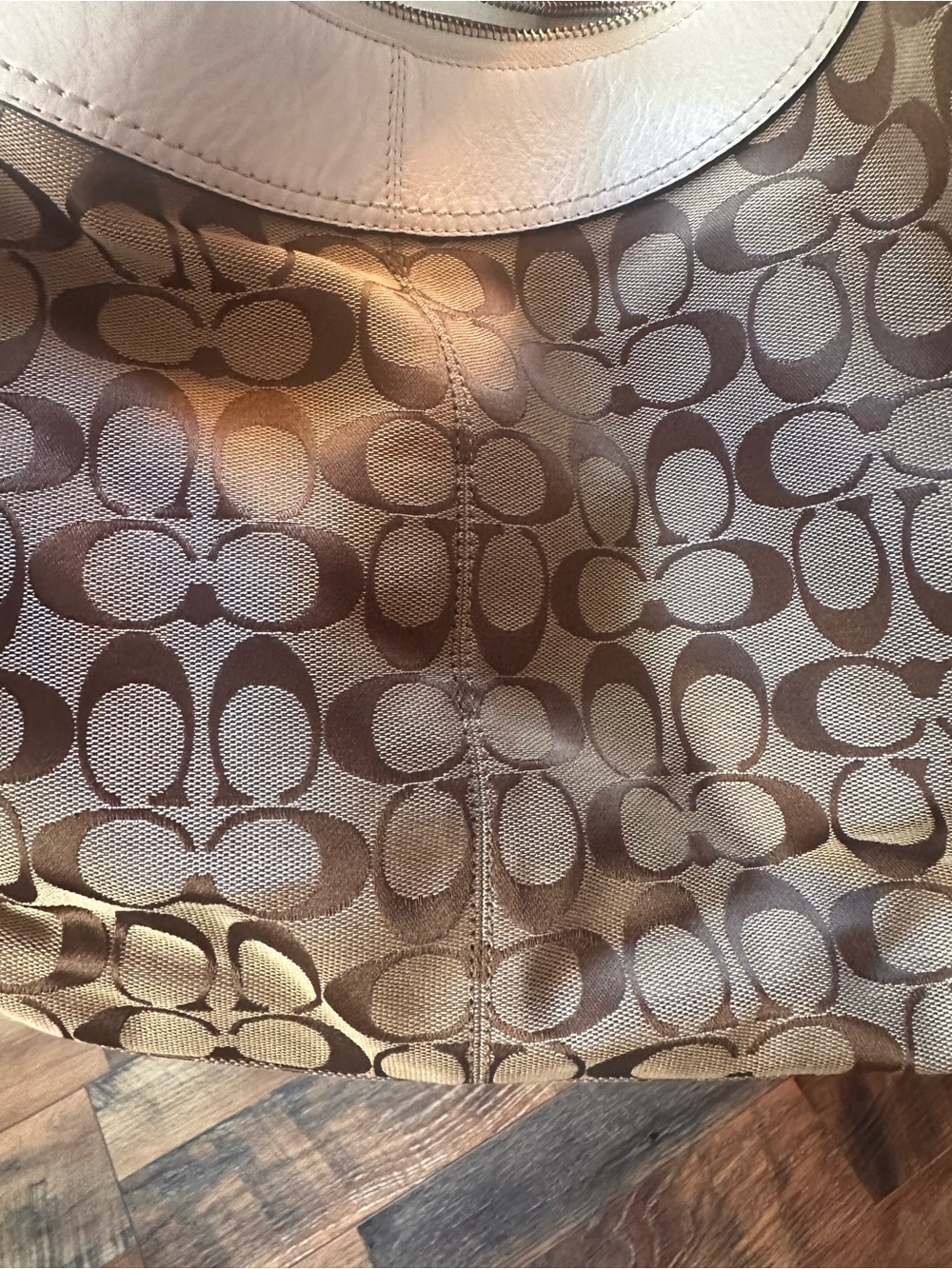 Coach Brown Signature Canvas Shoulder Bag with White Trim - Picture 9 of 12